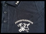 Bei der Jugendfeuerwehr Klein Sien hat jetzt jedes Mitglied sein eigenes Poloshirt. Die Shirts wurden mit Flexfolie bedruckt.